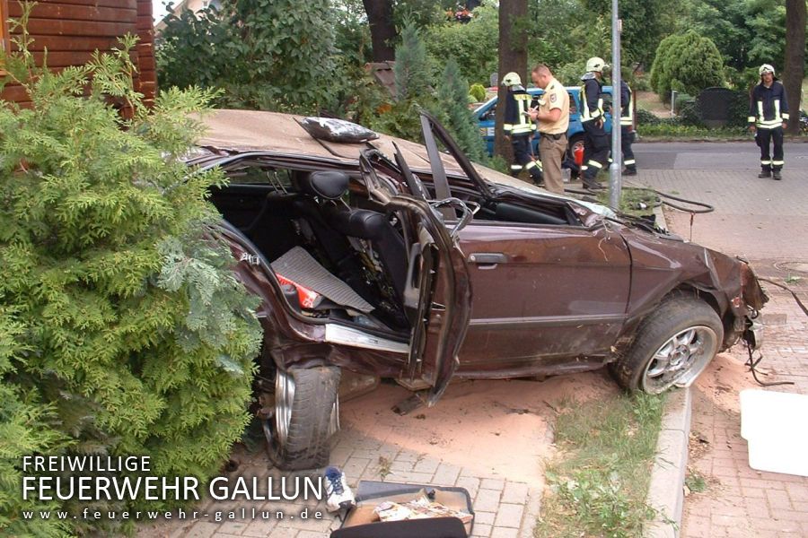 2003 - BMW im Tiefflug